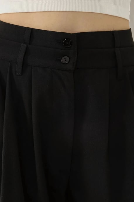 Hoch taillierte plissierte Palazzo-Hose - Image 5