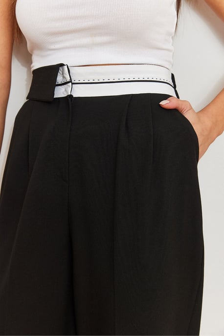 Texturierte Palazzo-Hosen mit Schleifendetail - Image 3