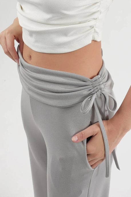 Modal Touch Hochtaillierte Weite Hosen mit Raffungsdetail - Image 5