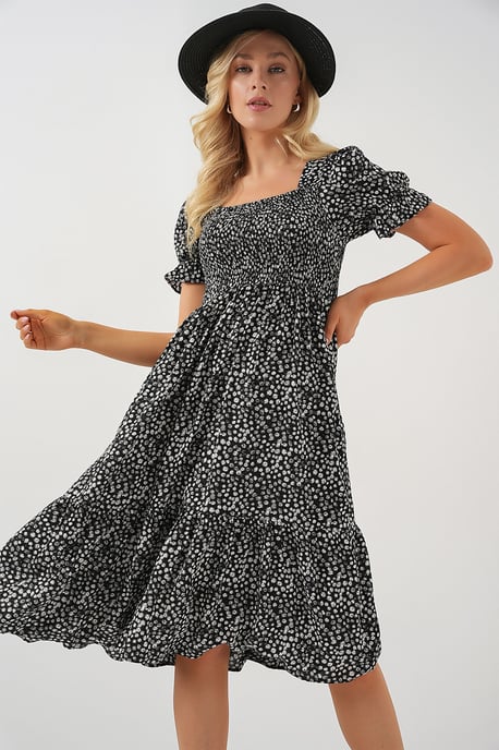 Blumenkleid mit Quadratkragen und Bindegurt in Midi-Länge - Image 1