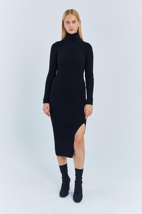 Turtleneck Midi Strickkleid mit Schlitz - Image 1