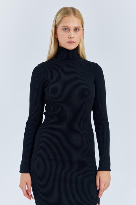 Turtleneck Midi Strickkleid mit Schlitz - Image 5