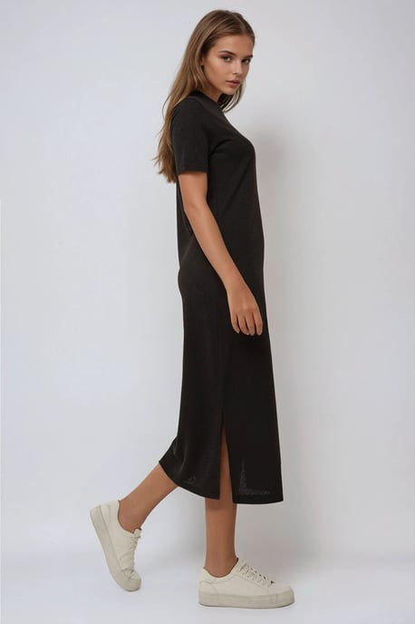 Lässiges Maxi-Kleid - Image 4