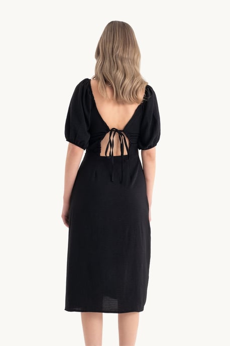 Herzchen-Ausschnitt Midi-Kleid mit seitlicher Schlitze - Image 4
