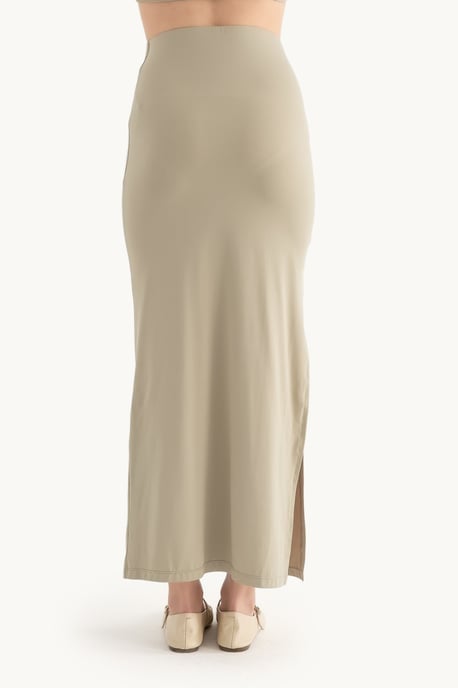 Hoch geschnittener Maxi-Rock mit seitlichem Schlitz - Image 5