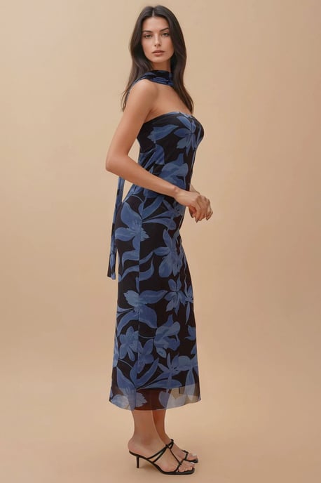 Trägerloses Blumenkleid in Midi-Länge - Image 5