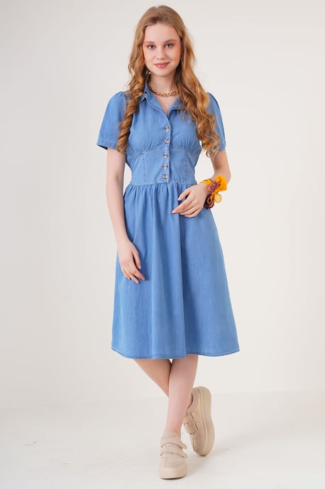 Denim-Midi-Kleid mit Hemdkragen und Knopfschluss - Image 3