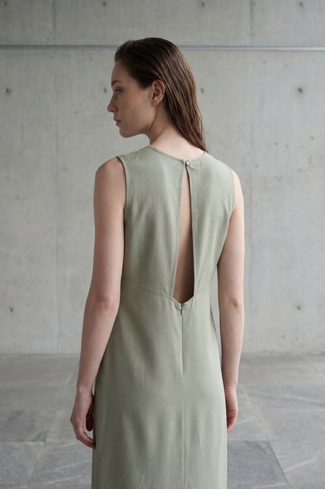 Rückenverzierter Midi-Kleid - Image 3
