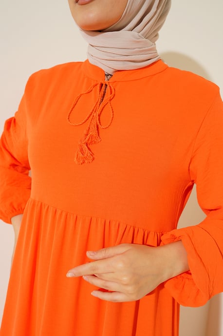 Maxikleid mit Schleifendetail - Image 5