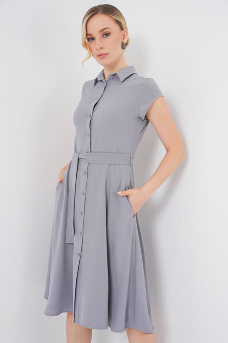 Knopfleisten-Hemdkragen A-Linien Midi-Kleid mit Bindungsdetails - Image 4