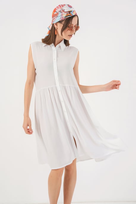 Ärmelloses Midi-Kleid mit Knopfleiste und Hemdkragen - Image 4