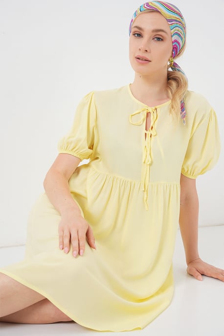 Midi-Kleid mit Schleifenverschluss - Image 2