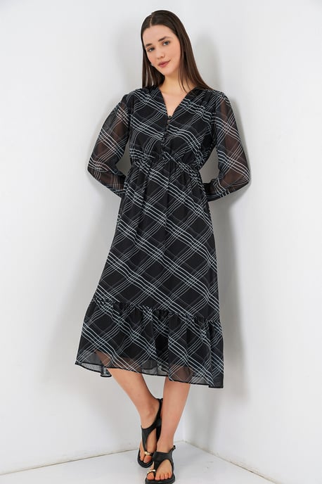 V-Ausschnitt Midi-Kleid mit Knopfverschluss - Image 4