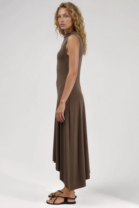 Asymmetrisches Midi Sandy Kleid - Image 5