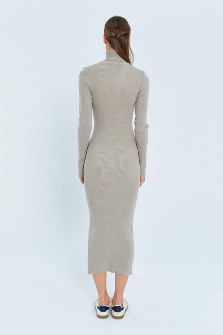 Pullover-Midi-Strickkleid mit Schlitz - Image 6