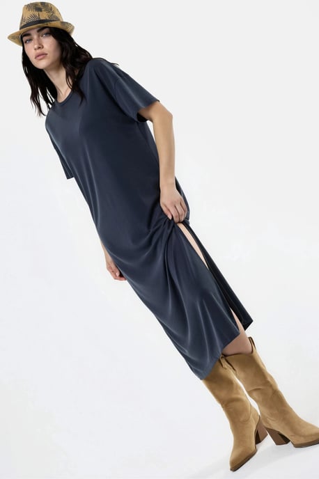 Lässig geschnittenes Midi-Kleid - Image 3