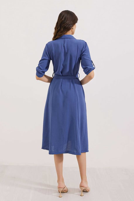 Strukturiertes Midikleid mit Schleife - Image 4