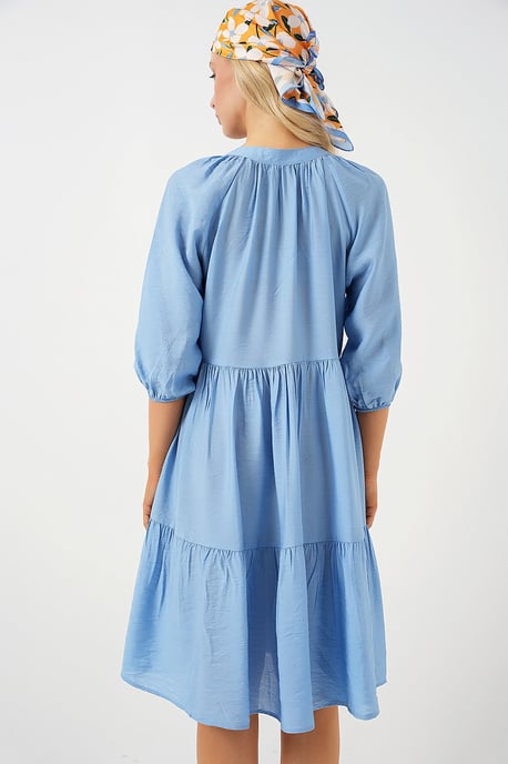 Strukturierte Midi-Kleid mit Knopfverschluss - Image 6