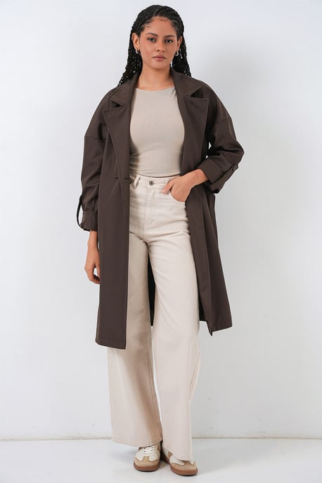 Gürteltrenchcoat mit doppelter Knopfleiste - Image 4