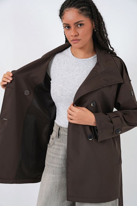 Regelmäßiger Schnitt Trenchcoat mit Reverskragen - Image 5