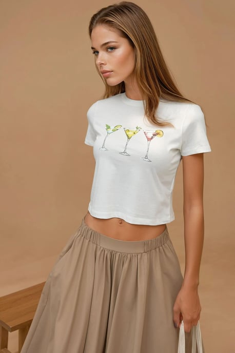 Bedrucktes Regular Fit Rundhals T-Shirt aus 100% Baumwolle im Crop-Style - Image 4