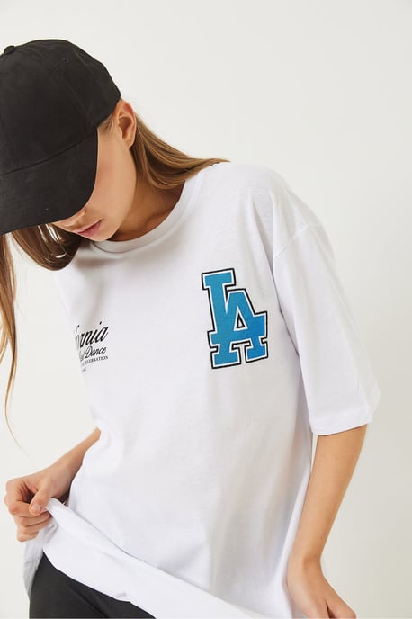 Übergrößen Crewneck Baumwoll-T-Shirt mit Rückenprint - Image 3