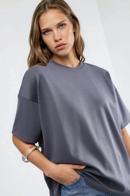 Übergroßes Rundhals-Modal Touch Strick-T-Shirt - Image 2