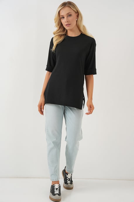 Strukturiertes Rundhals-T-Shirt mit kurzen Ärmeln - Image 2