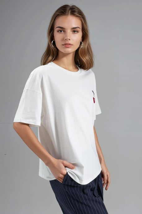 Oversized Gesticktes Strick-T-Shirt - Image 5