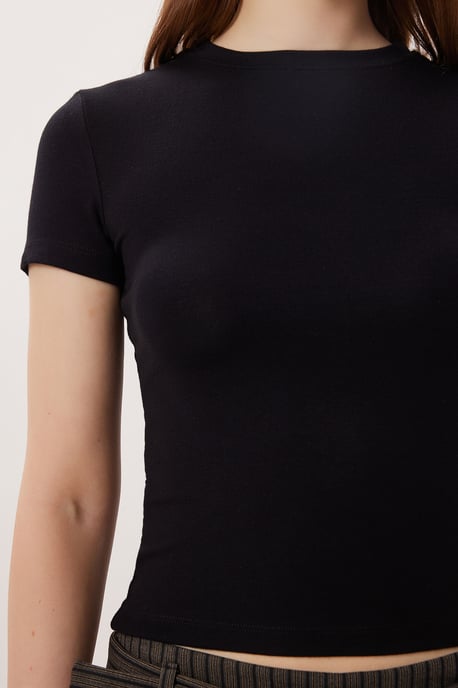 Slim Fit Rundhals-Crop T-Shirt 2er-Pack - Image 4