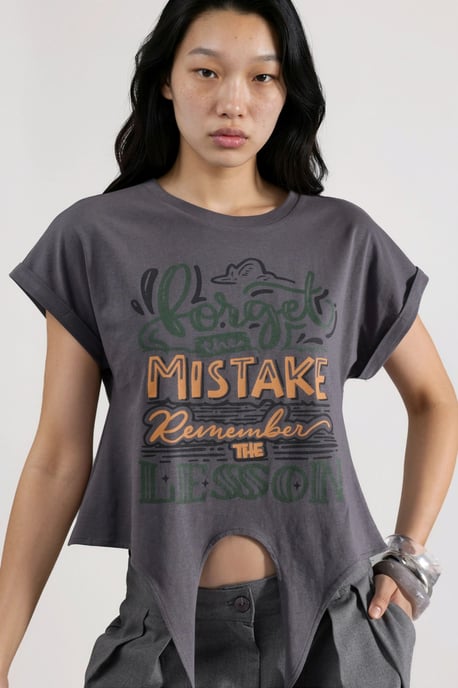 Bedrucktes Crop-Top-T-Shirt - Image 2