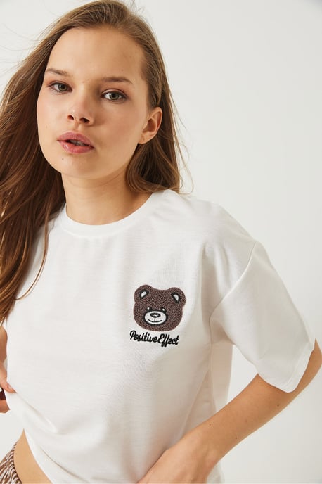 Besticktes Cropped T-Shirt mit Rundhalsausschnitt - Image 3