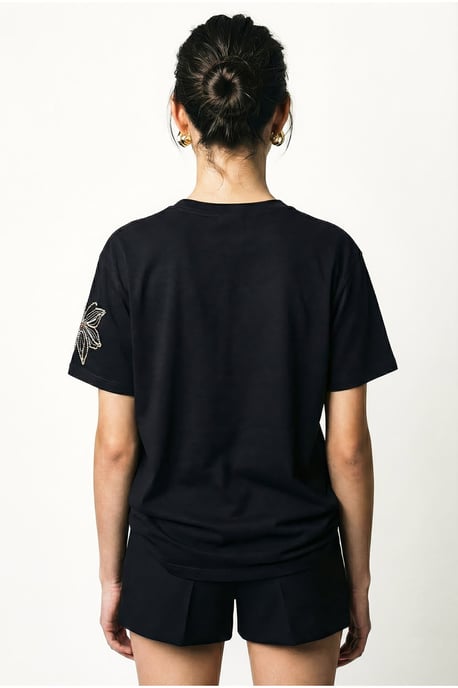 Blumenbesticktes Rundhals-T-Shirt - Image 4