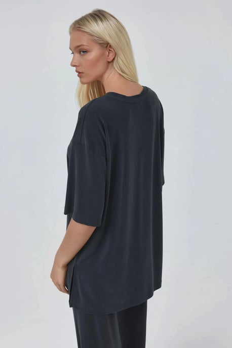 T-Shirt mit Schlitzdetails und Rundhalsausschnitt, kurzarm - Image 3