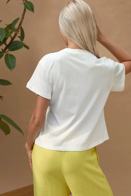 Bedrucktes T-Shirt mit regulärer Passform aus 100% Baumwolle - Image 5