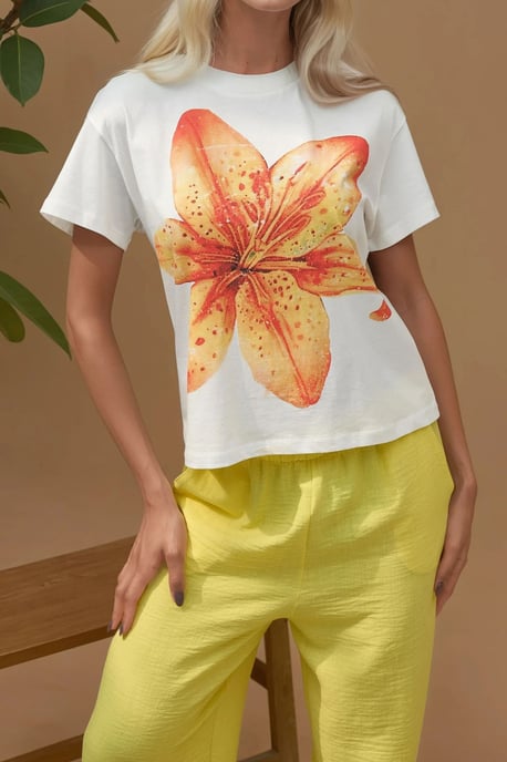Bedrucktes T-Shirt mit regulärer Passform aus 100% Baumwolle - Image 6