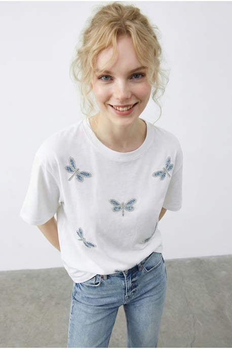 Besticktes T-Shirt mit Rundhalsausschnitt, lässige Passform - Image 2