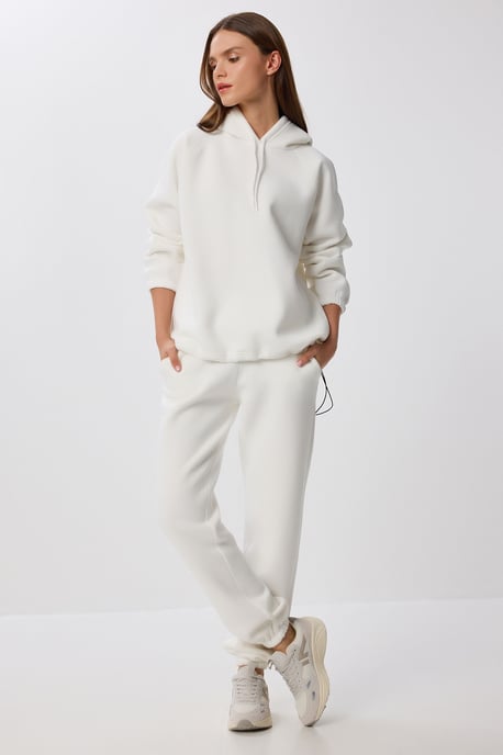 Hoodie und Jogginghose Zwei-Teile-Set - Image 2