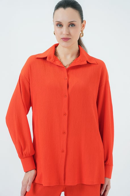 Strukturiertes Langarm-Strickshirt und -Hose Gestricktes Ko-Ord-Set - Image 4