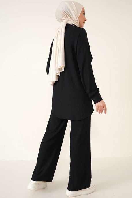 Big Dart Zweiteiliges Set: Oversized-Shirt und Hose - Schwarz - Image 4