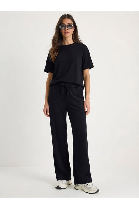 Crew-Neck T-Shirt und Hose Zweiteiliges Set - Image 2