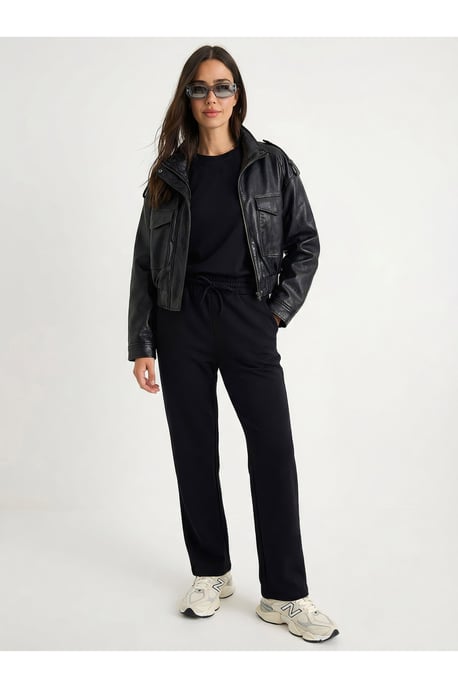 Crew-Neck T-Shirt und Hose Zweiteiliges Set - Image 4