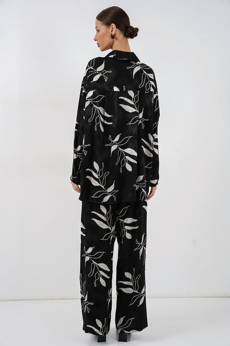 Blumenhemd & Hochbundweite Hosen Zweiteiliges Set - Image 6