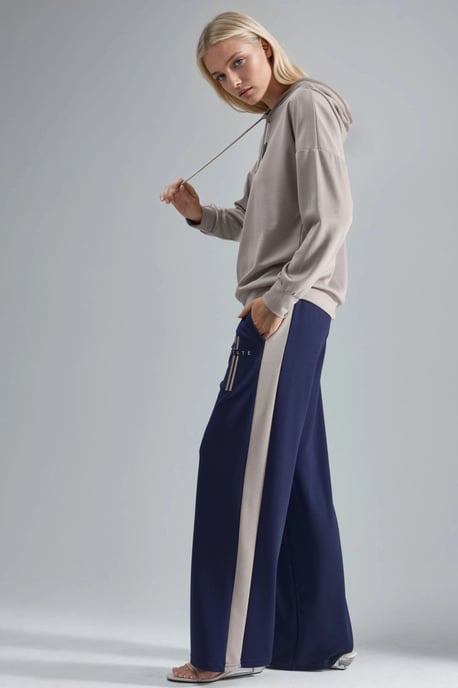 Modal Touch Kapuzen-Sweatshirt & gestreifte Detail-Hosen Set - Image 2