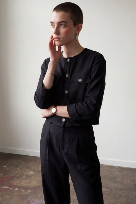Crew Neck Mit Knopftaschen Zweiteiliges Set - Image 4