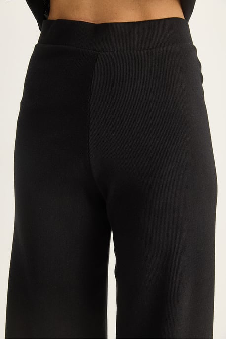 V-Ausschnitt Strickweite-Hosen Zweiteiliges Set - Image 5
