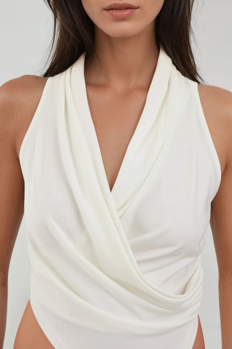 Drapierter Cowl-Hals Ärmelloses Crop-Top - Image 2