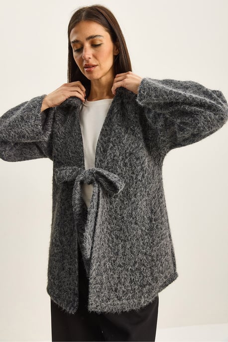 Strukturiertes Oversized V-Ausschnitt Cardigan mit Bindegürtel - Image 4
