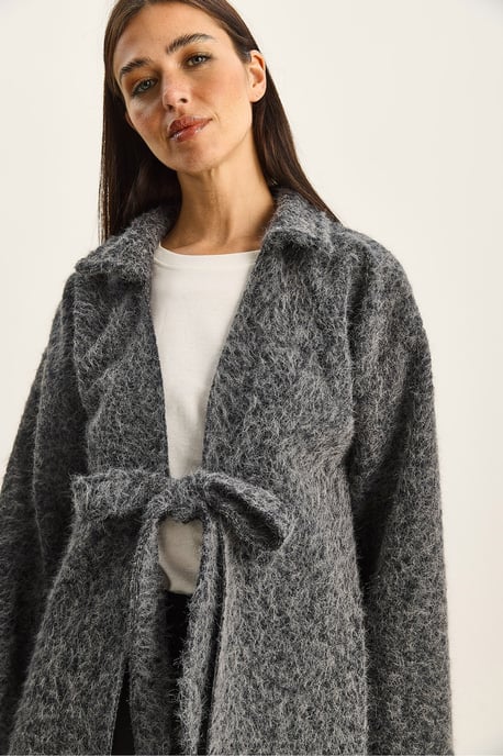 Strukturiertes Oversized V-Ausschnitt Cardigan mit Bindegürtel - Image 5