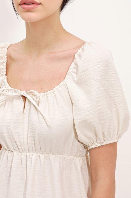Quadratisch ausgeschnittenes A-Linien Mini-Kleid mit Schleife - Image 3